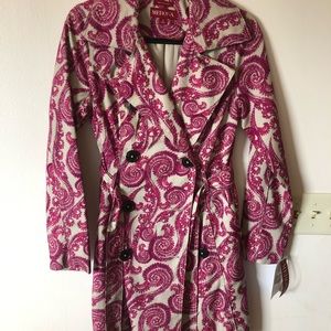 Merona Rain Repellent Jacket; Fuchsia color; size S; NWT